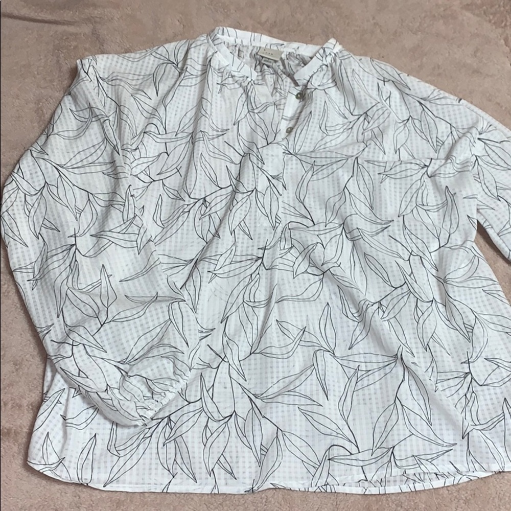 Black and white blouse